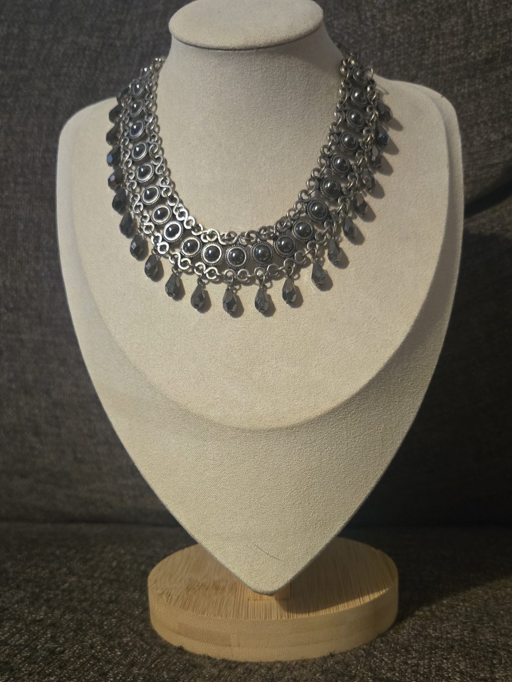 Vintage Y2k Silver-Tone Statement Choker Bib Necklace - Tribal Design